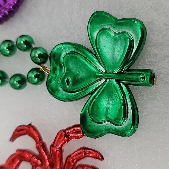 Mardi Gras Purple Crown, Green Shamrock, Red Crab,and Orange shot cup Necklaces. - Picture 4 of 7